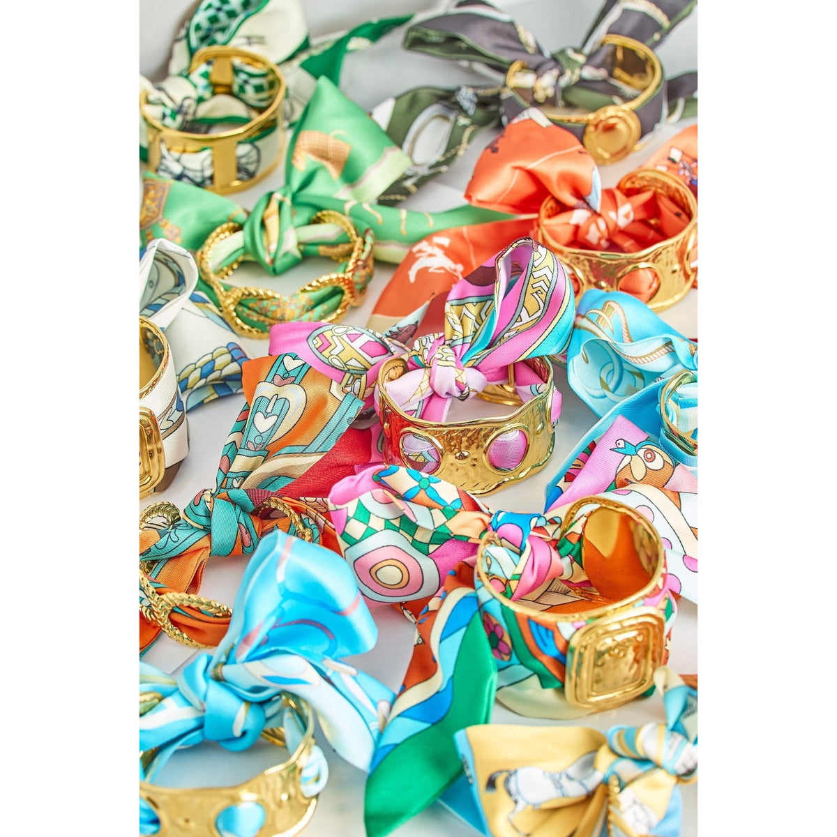 Scalloped Scarf Cuff - Wren - Midspring