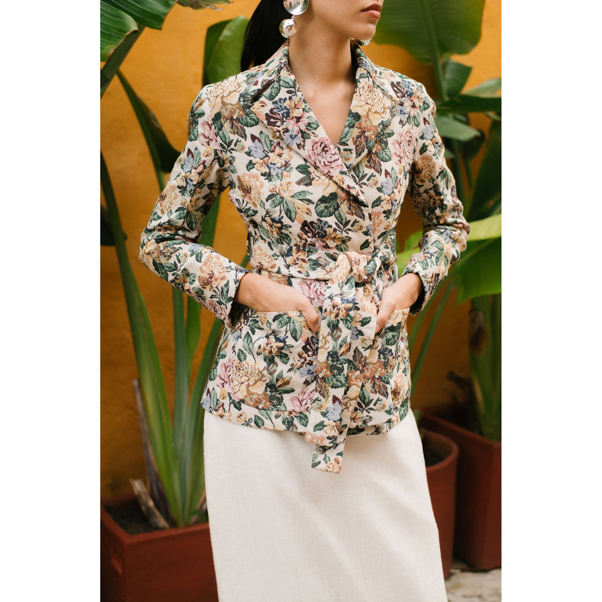 White Floral Jacket - Midspring